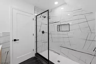 82 Grove St, Montclair, NJ 07042 - Photo 28