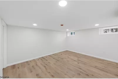 82 Grove St, Montclair, NJ 07042 - Photo 38