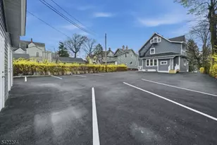 82 Grove St, Montclair, NJ 07042 - Photo 48