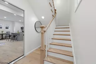 82 Grove St, Montclair, NJ 07042 - Photo 8