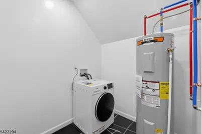 82 Grove St, Montclair, NJ 07042 - Photo 32