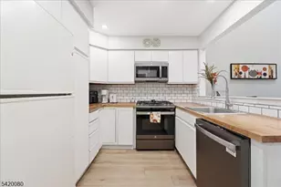 322 Greenbriar-, Union Township, NJ 07083 - Photo 10