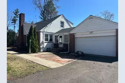 1529 W 7th St, Piscataway Township, NJ 08854 - Photo 2