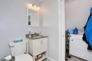 64 Larchmont Dr, West Milford, NJ 07421 - Photo 16