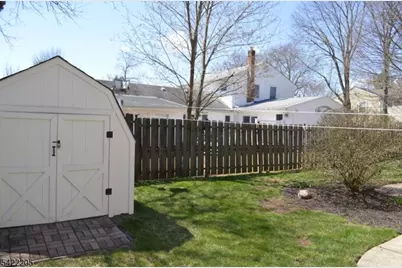29 Hugenot St, East Hanover Township, NJ 07936 - Photo 20