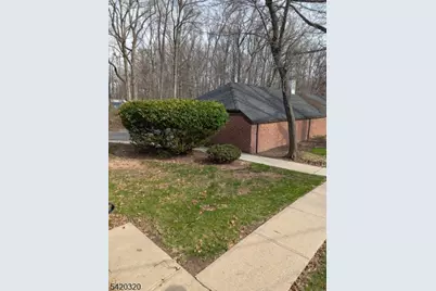 2B Parkway Village #2B, Cranford Township, NJ 07016 - Photo 18