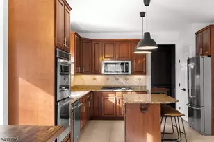 9 Partridge Ln, Holland Township, NJ 08848 - Photo 12