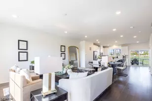 79 Eastwood Ter, East Hanover Township, NJ 07936 - Photo 4