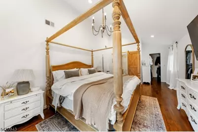 1341 Birch Hill Rd, Mountainside, NJ 07092 - Photo 12