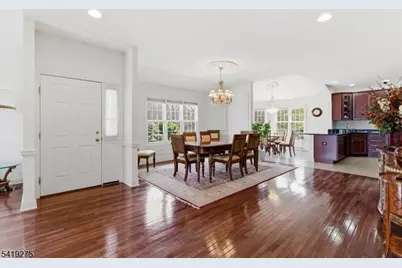 19 Rockhall Ct, Hardyston Township, NJ 07419 - Photo 6