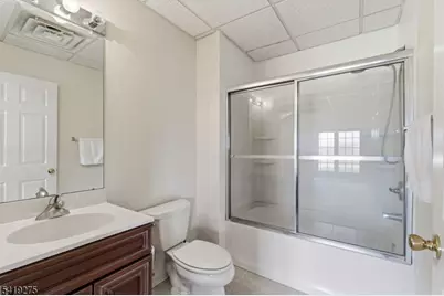 19 Rockhall Ct, Hardyston Township, NJ 07419 - Photo 24