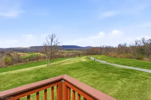 19 Rockhall Ct, Hardyston Township, NJ 07419 - Photo 34