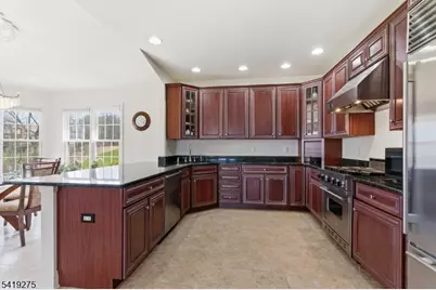 19 Rockhall Ct, Hardyston Township, NJ 07419 - Photo 10