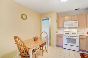 47 Autumn Ct, Roxbury Township, NJ 07852 - Photo 10