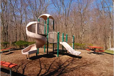 47 Autumn Ct, Roxbury Township, NJ 07852 - Photo 30