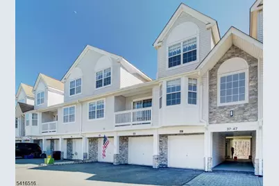 47 Autumn Ct, Roxbury Township, NJ 07852 - Photo 1