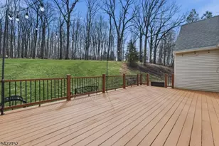 10 Acorn Dr, Washington Township, NJ 07853 - Photo 38