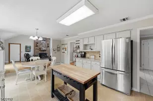 10 Acorn Dr, Washington Township, NJ 07853 - Photo 12