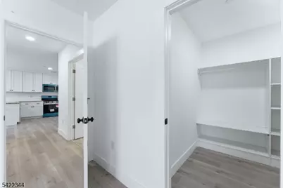 95 Shepherds Ln #B302, Totowa, NJ 07512 - Photo 16