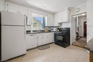 22 Princeton St, Maplewood, NJ 07040 - Photo 12