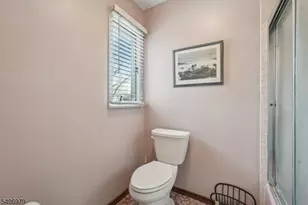 845 Rifle Camp Rd, Woodland Park, NJ 07424 - Photo 40