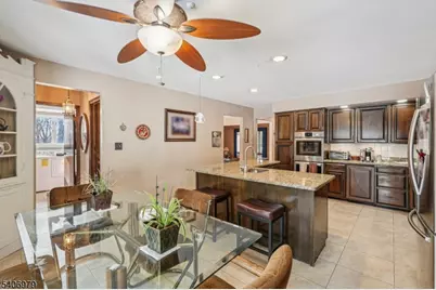 845 Rifle Camp Rd, Woodland Park, NJ 07424 - Photo 12