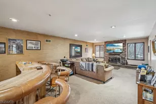 845 Rifle Camp Rd, Woodland Park, NJ 07424 - Photo 16