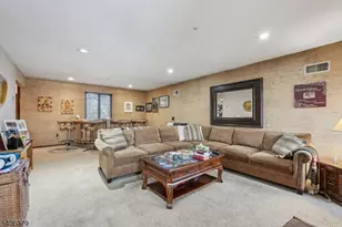 845 Rifle Camp Rd, Woodland Park, NJ 07424 - Photo 18