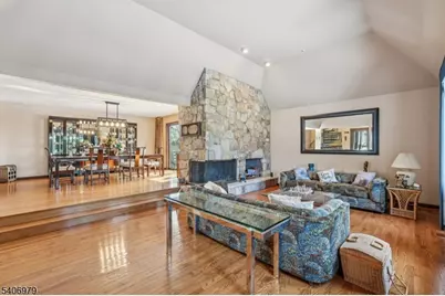 845 Rifle Camp Rd, Woodland Park, NJ 07424 - Photo 6