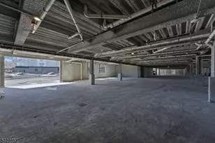 95 Shepherds Ln, Totowa, NJ 07512 - Photo 6