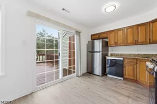 72 Boxgrove Pl, Franklin Township, NJ 08873 - Photo 16