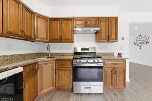 72 Boxgrove Pl, Franklin Township, NJ 08873 - Photo 14