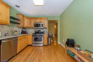 81 Dorchester Dr, Bernards Township, NJ 07920 - Photo 8