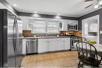 162 Sandford Ave, North Plainfield, NJ 07060 - Photo 12