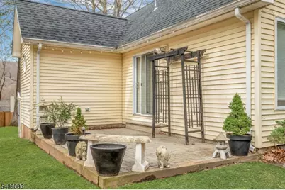 3 Redmans Dr, Jefferson Township, NJ 07438 - Photo 20