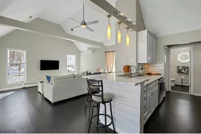 3 Redmans Dr, Jefferson Township, NJ 07438 - Photo 12