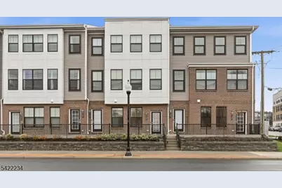 385 Main St, Little Falls Township, NJ 07424 - Photo 2