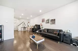 385 Main St, Little Falls Township, NJ 07424 - Photo 10