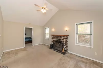 9 Roanoke Ave, Parsippany, NJ 07034 - Photo 6