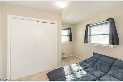 9 Roanoke Ave, Parsippany, NJ 07034 - Photo 12