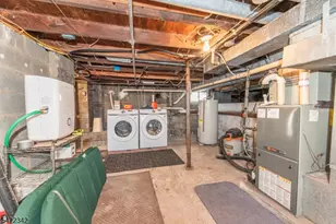 9 Roanoke Ave, Parsippany, NJ 07034 - Photo 16