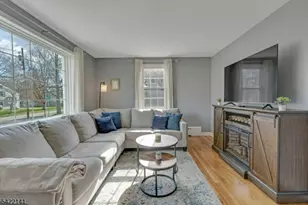 24 Central Ave, Morris Plains, NJ 07950 - Photo 6