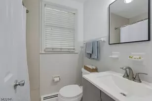 24 Central Ave, Morris Plains, NJ 07950 - Photo 14