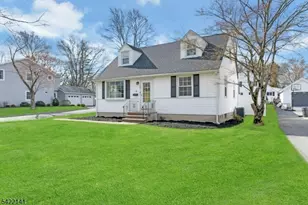 24 Central Ave, Morris Plains, NJ 07950 - Photo 2