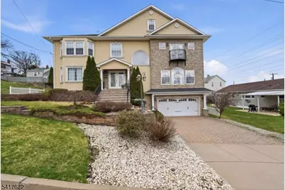 138 Spatz Ave, Nutley, NJ 07110 - Photo 2