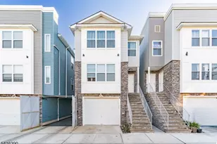 266 2nd Ave, Newark, NJ 07107 - Photo 2