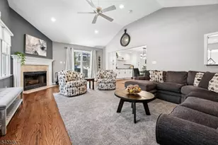 56 Cedar Green Ln, Berkeley Heights Township, NJ 07922 - Photo 12