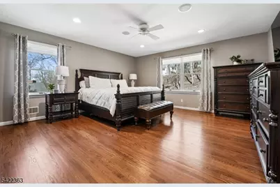 56 Cedar Green Ln, Berkeley Heights Township, NJ 07922 - Photo 20