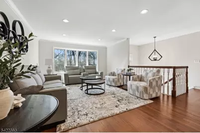 56 Cedar Green Ln, Berkeley Heights Township, NJ 07922 - Photo 4