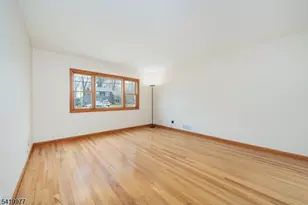 28 Park St, West Caldwell, NJ 07006 - Photo 4